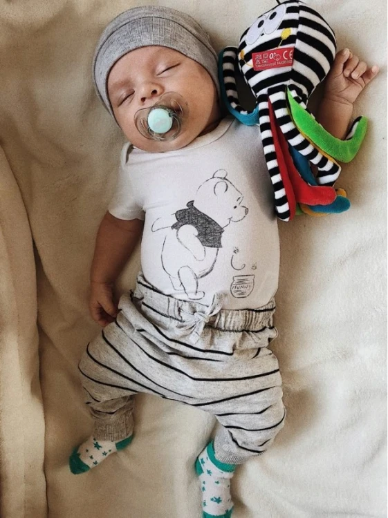 Ośmiornica biało-czarna zawieszka Mom's care