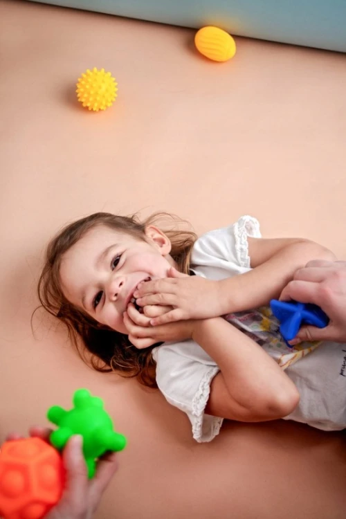 Sensorky piłeczki sensoryczne 6 szt. Mom's care
